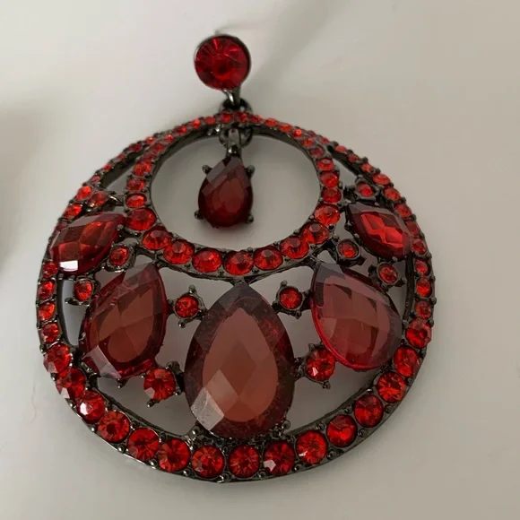 Vintage Red Jeweled Hoop Earrings Drop Rhinestones Stud Top Pierced Ears - Picture 7 of 15